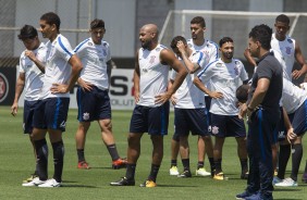 Elenco se reapresenta após vitória por 3 a 1 sobre o Coritiba