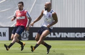 Fagner e Fellipe Bastos no treino de hoje no CT Joaquim Grava