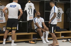 Fellipe Bastos no vestirio antes do jogo contra o Coritiba na Arena Corinthians