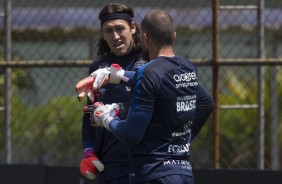 Os goleiros Cssio e Walter no treino de hoje no CT