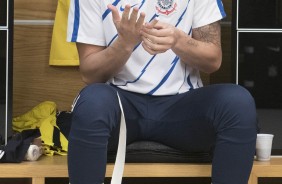 Walter se preparando para o jogo contra o Coritiba na Arena Corinthians