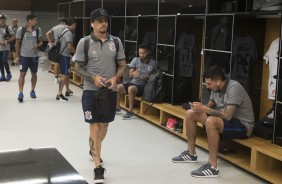 Jogadores no vestirio da Arena Corinthians se preparando para duelo contra o Grmio