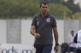O treinador Fbio Carille treina o time para enfrentar o Botafogo na prxima segunda-feira