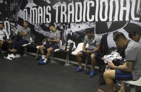 Elenco se prepara para enfrentar o Botafogo no Engenhão