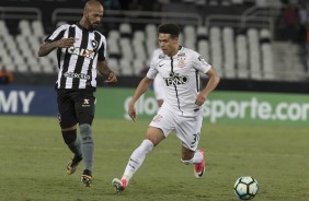 Marquinhos Gabriel em jogada durante a partida contra o Botafogo, pelo returno do Brasileirão