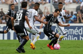Rodriguinho em ao na partida contra a Ponte Preta