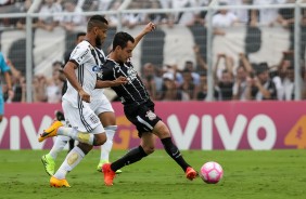 Rodriguinho em ao na partida contra a Ponte Preta