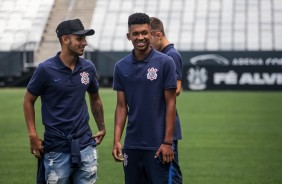 Jogadores da equipe sub-17 na chegada para a partida contra o Vitria