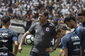 O treinador conduziu o treino histrico na manh deste sbado na Arena Corinthians