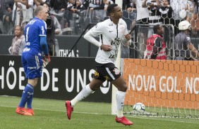 J anotou o gol do Corinthians em cima do goleiro Fernando Prass, do Palmeiras