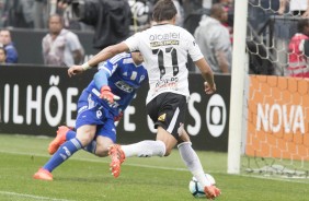 Romero foi quem marcou o primeiro gol do Timão no dérbi