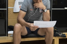 Balbuena no vestiário da Arena Corinthians antes do dérbi conta o Palmeiras