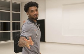 Kazim chega à Arena Corinthians para enfrentar o Palmeiras, pelo Campeonato Brasileiro