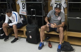 Maycon e Danilo no vestiário da Arena Corinthians antes do dérbi conta o Palmeiras