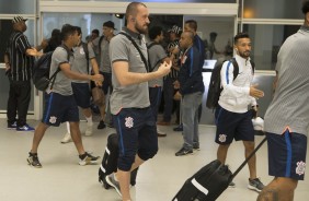 O goleiro Walter chega à Arena Corinthians para enfrentar o Palmeiras, pelo Campeonato Brasileiro