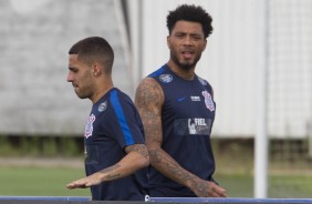 Gabriel e Kazim no treino antes do jogo contra o Avaí