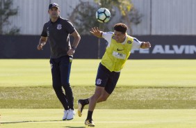 Marquinhos Gabriel durante treino no CT Joaquim Grava