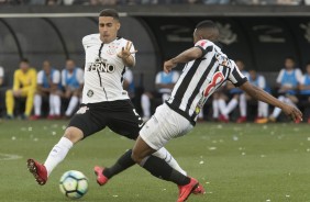 Gabriel durante partida contra o Atlético Mineiro, no jogo da entrega da taça de campeão
