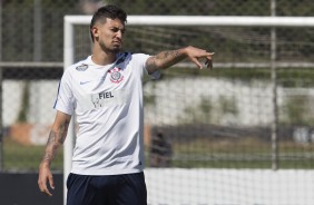 Pedro Henrique no treino desta quarta-feira no CT Joaquim Grava