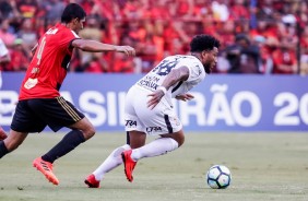 Kazim, o gringo da Fiel, tambm foi titular contra o Sport