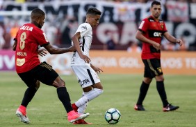 Pedrinho foi titular contra o Sport, pela ltima rodada do Brasileiro