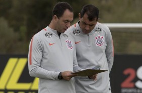 Ivan Grava e Carille no treino em solo americano antes do time encarar o Rangers