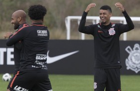 Lucca, Kazim e Fellipe Bastos sorridentes durante o treino desta manhã nos EUA