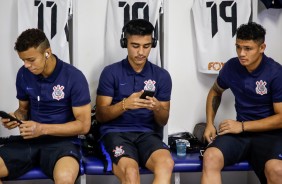 Rafael Bilu, Fabrcio Oya e Wiliam antes do jogo contra o Sport, pela Copinha 2018