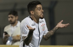 O lateral Fagner durante partida contra o São Caetano, pelo Paulistão 2018