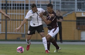Maycon fez ótima partida contra a Ferroviária
