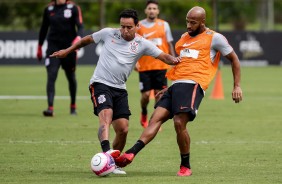 Jadson e Fellipe Bastos treinam no CT Joaquim Grava