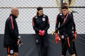 Os goleiros do Corinthians se preparam para o Majestoso deste sbado