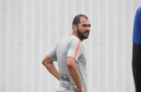 Danilo durante o jogo-treino contra o Nacional-SP