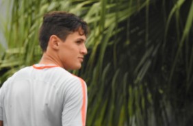 Mateus Vital no CT durante o jogo-treino contra o Nacional
