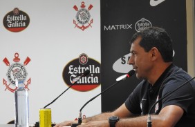 O técnico do Corinthians, Fábio Carille, concede entrevista coletiva no CT
