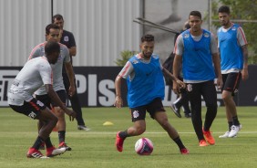 Clayson, Jean, Pedro Henrique e cia no treino deste sbado no CT