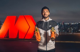 Clayson também foi astro em lançamento em São Paulo