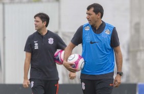 Cuca e Carille no treino deste domingo no CT Joaquim Grava