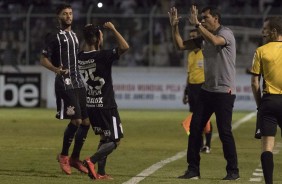 Clayson e Carille durante partida contra o Red Bull Brasil