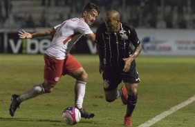 Emerson Sheik entrou no segundo tempo da partida contra o Red Bull Brasil