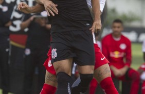 Camacho durante o jogo-treino contra o RB Brasil, no CT Joaquim Grava