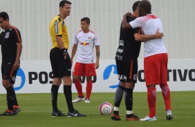 Jogo-treino entre Corinthians e Red Bull Brasil aconteceu esta tarde no CT