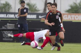 Matheus Vital vem fazendo bons treinamentos e dever ser muito utilizado por Carille ao longo do ano