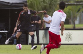 Pedro Henrique durante partida amistosa contra o RB Brasil no CT Joaquim Grava