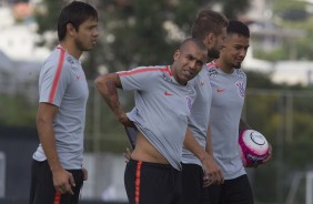 Romero, Sheik, Henrique e Lucca no CT durante treino