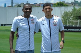 Dupla sertaneja? Marllon e Matheus no CT sendo apresentados oficialmente