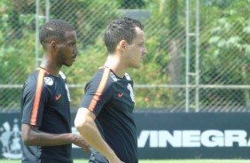 Guilherme Romo e Rodriguinho no treino de hoje no CT