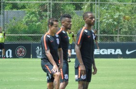 Jadson, Paulo Roberto e Romão no treino de hoje no CT
