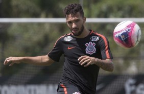 Clayson deve comear como titular contra o Palmeiras no prximo sbado