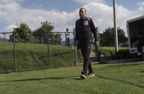 Emerson Sheik se prepara o treino na Colômbia